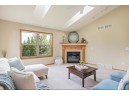 3010 Trenton Dr, Sun Prairie, WI 53590