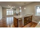 819 Vineyard Ct, Cambridge, WI 53532