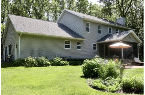 E9784 Buckhorn Rd, Reedsburg, WI 53959