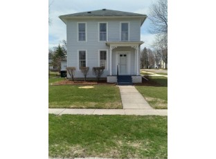 613 S Birdsey St Columbus, WI 53925