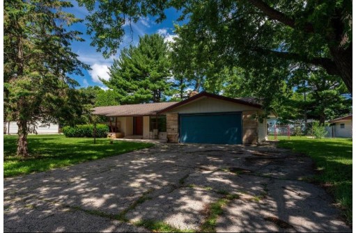 4104 David Rd, Madison, WI 53704