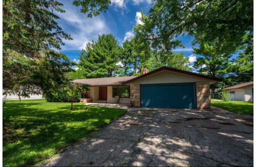 4104 David Rd, Madison, WI 53704