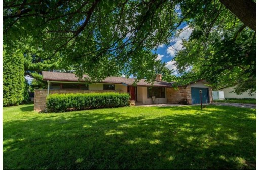 4104 David Rd, Madison, WI 53704