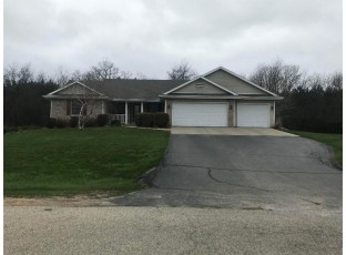 5729 N Promising Ln Milton, WI 53563