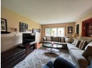 36 Waunona Woods Ct, Madison, WI 53713