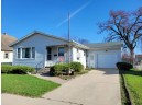 323 W Burns St, Portage, WI 53901