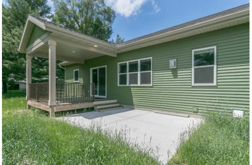 W5059 Cowgill Rd, Rio, WI 53960