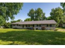 2574 Gladeview Rd, Cottage Grove, WI 53527