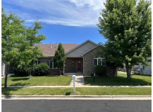 227 Tall Grass Tr Sun Prairie, WI 53590