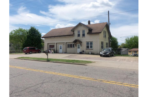 207 N Main St, Necedah, WI 54646