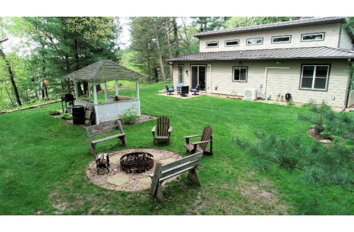 E10209 Xanadu Rd, Wisconsin Dells, WI 53965