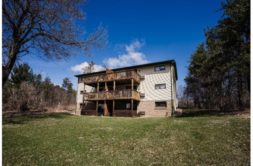 1185 E Hiawatha Dr, Wisconsin Dells, WI 53965