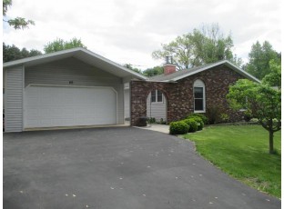 60 Pine Dr Montello, WI 53949