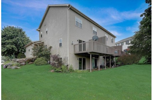 578 N Westmount Dr, Sun Prairie, WI 53590