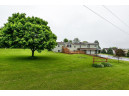 14320 2nd Rd, Darlington, WI 53530