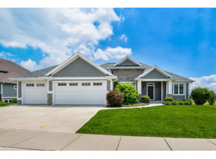 1307 Tierney Dr Waunakee, WI 53597