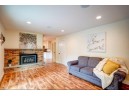 3309 Kingston Dr, Madison, WI 53713