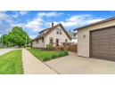 629 Eisenhower Ave, Janesville, WI 53545