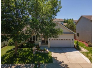 7825 Wood Reed Dr Madison, WI 53719