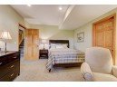 7890 Summerfield Dr, Verona, WI 53593