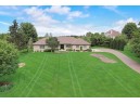 7890 Summerfield Dr, Verona, WI 53593