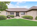 7890 Summerfield Dr, Verona, WI 53593