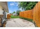 110 Countryside Dr, Evansville, WI 53536