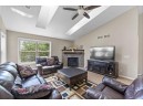 359 Sherbrooke Dr, Sun Prairie, WI 53590