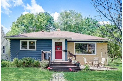 1414 Hooker Ave, Madison, WI 53704