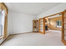 1013 Glacier Hill Dr, Madison, WI 53704