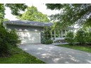 846 Farwell Dr, Madison, WI 53704