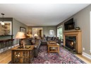 846 Farwell Dr, Madison, WI 53704