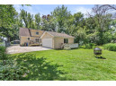 3156 Sunnyside St, Stoughton, WI 53589