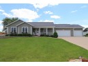 3727 Red Stone Dr, Janesville, WI 53548