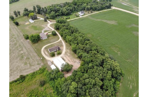 N5924 County Road F, Monticello, WI 53570