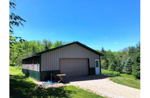 11720 Fish School Rd, Richland Center, WI 53581