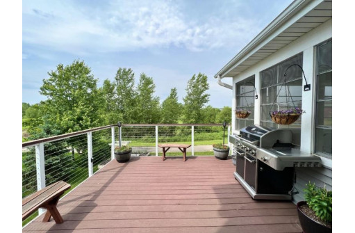 4387 Scenic View Rd, Windsor, WI 53598