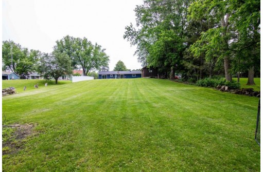 W3099 East Gate Dr, Watertown, WI 53094