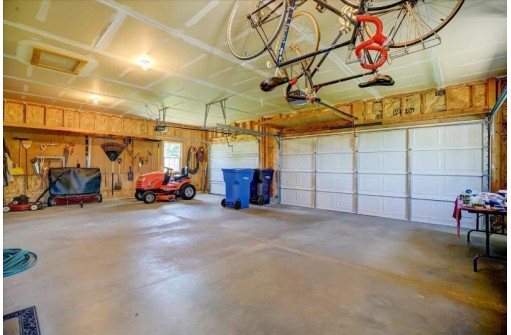 5233 Preservation Pl, Sun Prairie, WI 53590