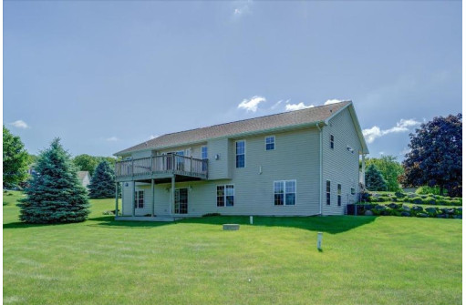 5233 Preservation Pl, Sun Prairie, WI 53590