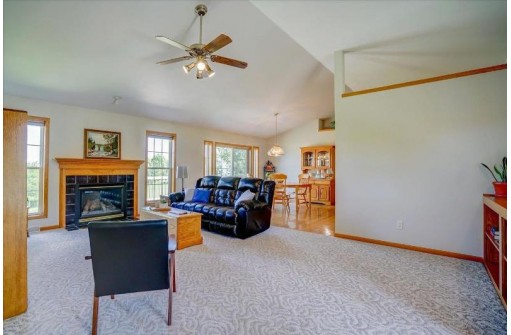 5233 Preservation Pl, Sun Prairie, WI 53590