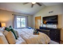 6822 Country Ln, Madison, WI 53719