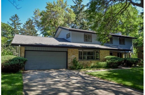 6322 Masthead Dr, Madison, WI 53705