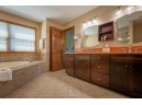 920 Darien Dr, Madison, WI 53717