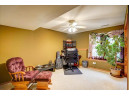 6905 Stockbridge Dr, Madison, WI 53718