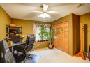 6905 Stockbridge Dr, Madison, WI 53718