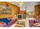 6905 Stockbridge Dr, Madison, WI 53718