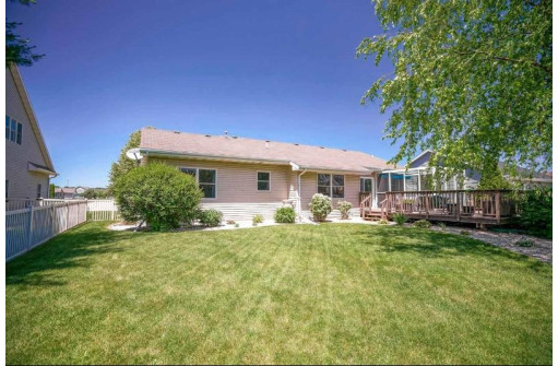 1202 Terapin Tr, Janesville, WI 53545