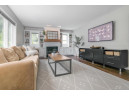 5801 Schumann Dr, Fitchburg, WI 53711