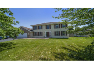 728 E Kaleen Ln Beloit, WI 53511